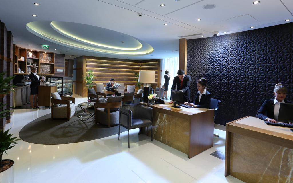 Tryp By Wyndham Abu Dhabi City Center Εξωτερικό φωτογραφία