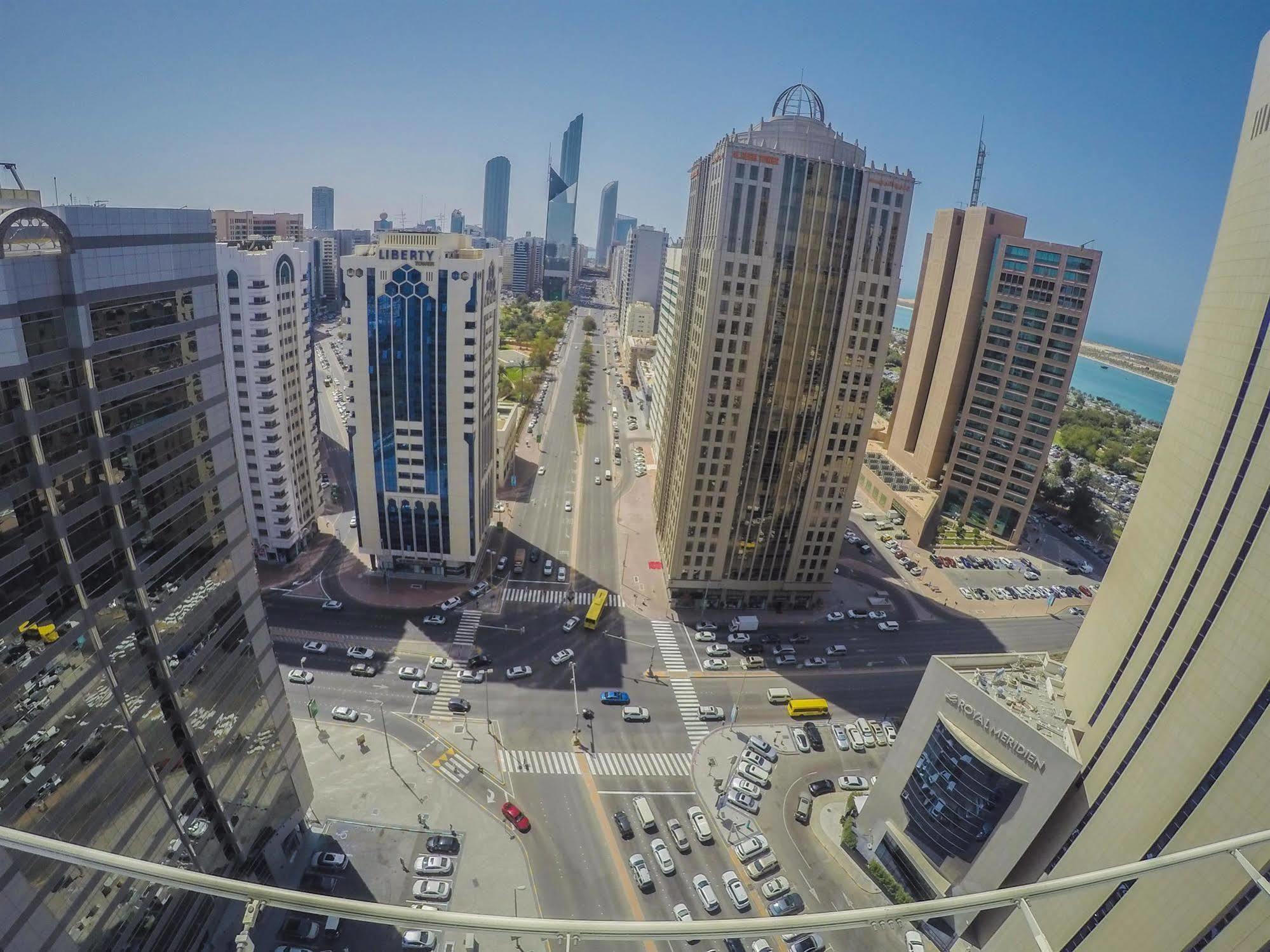 Tryp By Wyndham Abu Dhabi City Center Εξωτερικό φωτογραφία