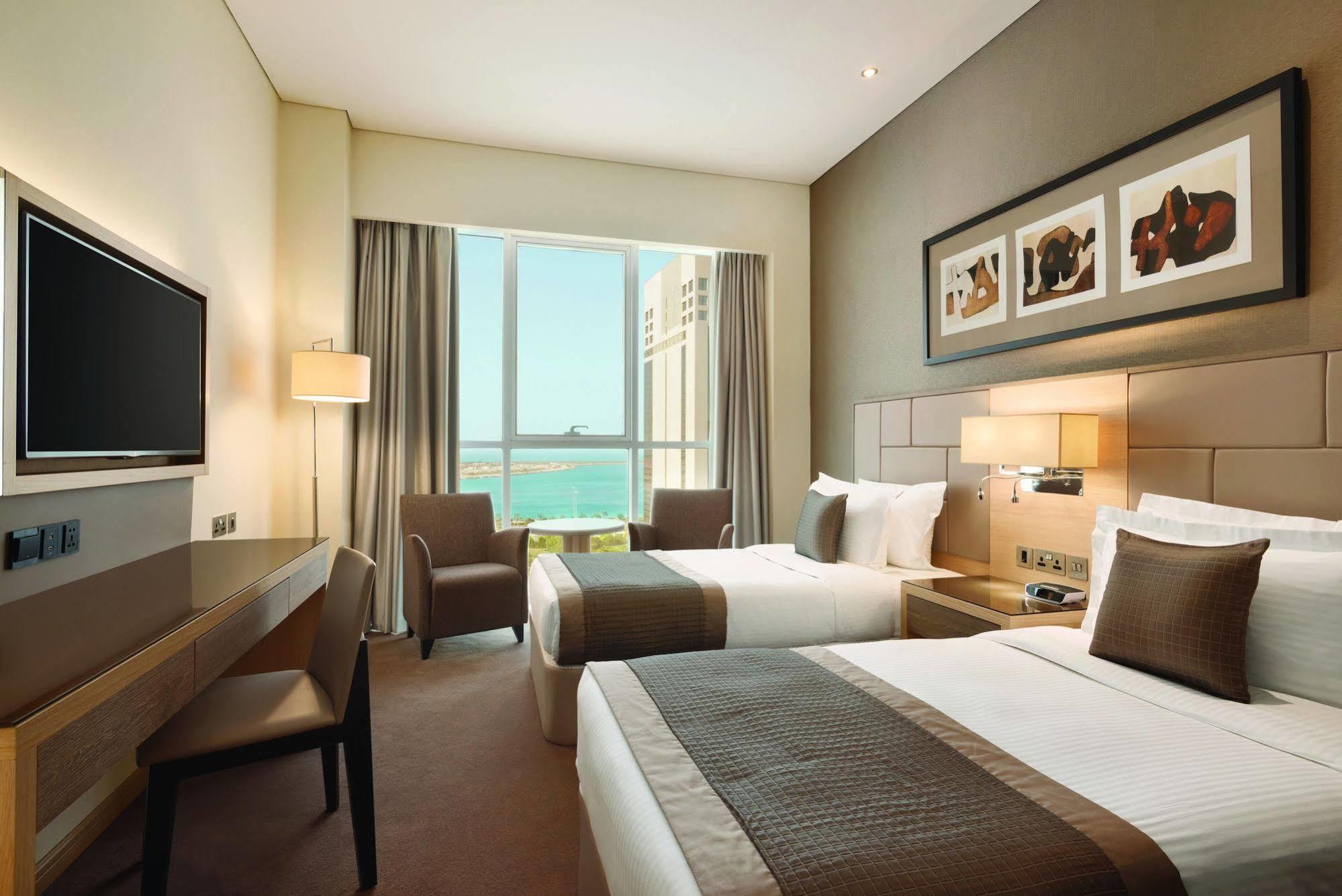 Tryp By Wyndham Abu Dhabi City Center Εξωτερικό φωτογραφία