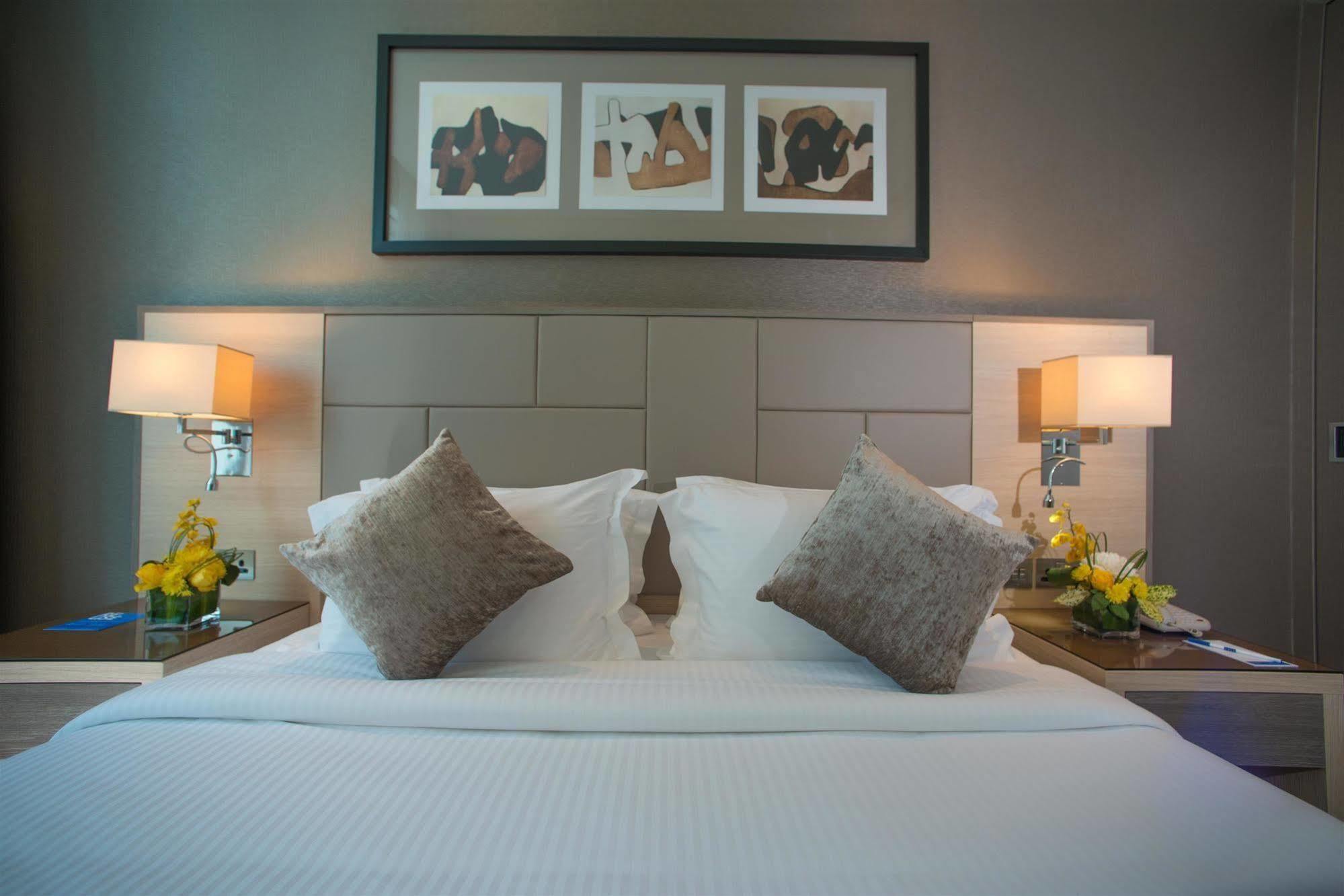 Tryp By Wyndham Abu Dhabi City Center Εξωτερικό φωτογραφία